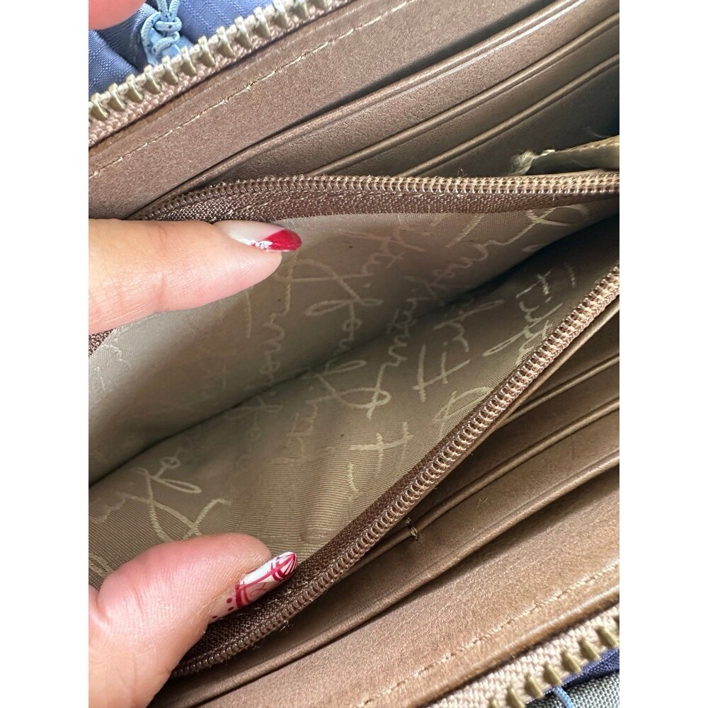 Fossil Fifty Four Collection Embossed Leather Zip… - image 8